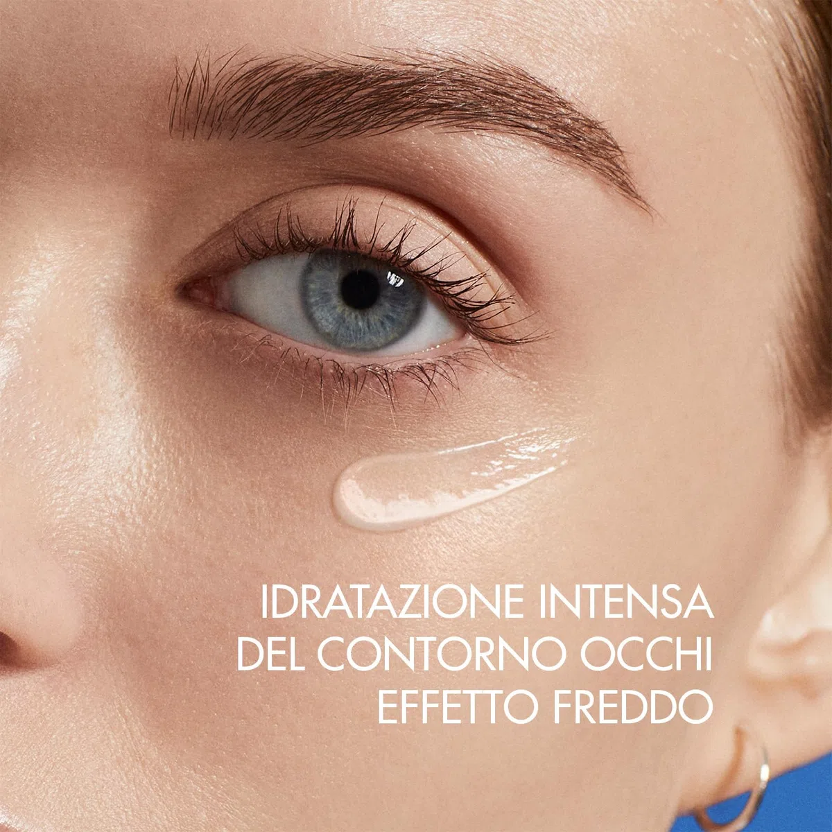 BIOTHERM Aquasource Total Eye Revitelizer, Crema Contorno Occhi, Effetto Ghiaccio, Azione Idratante, Lenitiva e Illuminante, Arricchita con Caffeina e Vitamina C, 15 ml