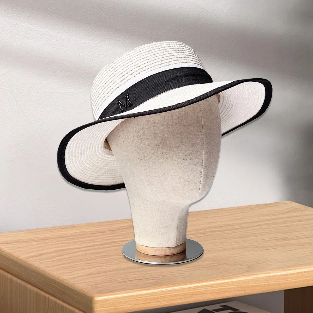 Fenteer Espositore per cappelli per parrucca, supporto per cappelli multifunzionale, testa di manichino per accessorio da barbiere, robusto, Fondo d'Argento