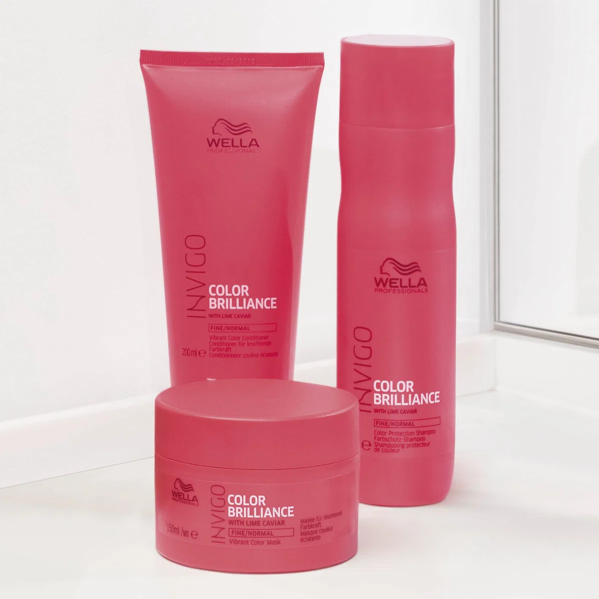 Wella, Invigo Brilliance Conditioner Capelli Fini E Normali Colore Vibrante 1000Ml