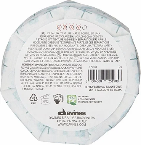 Davines Strong moulding clay