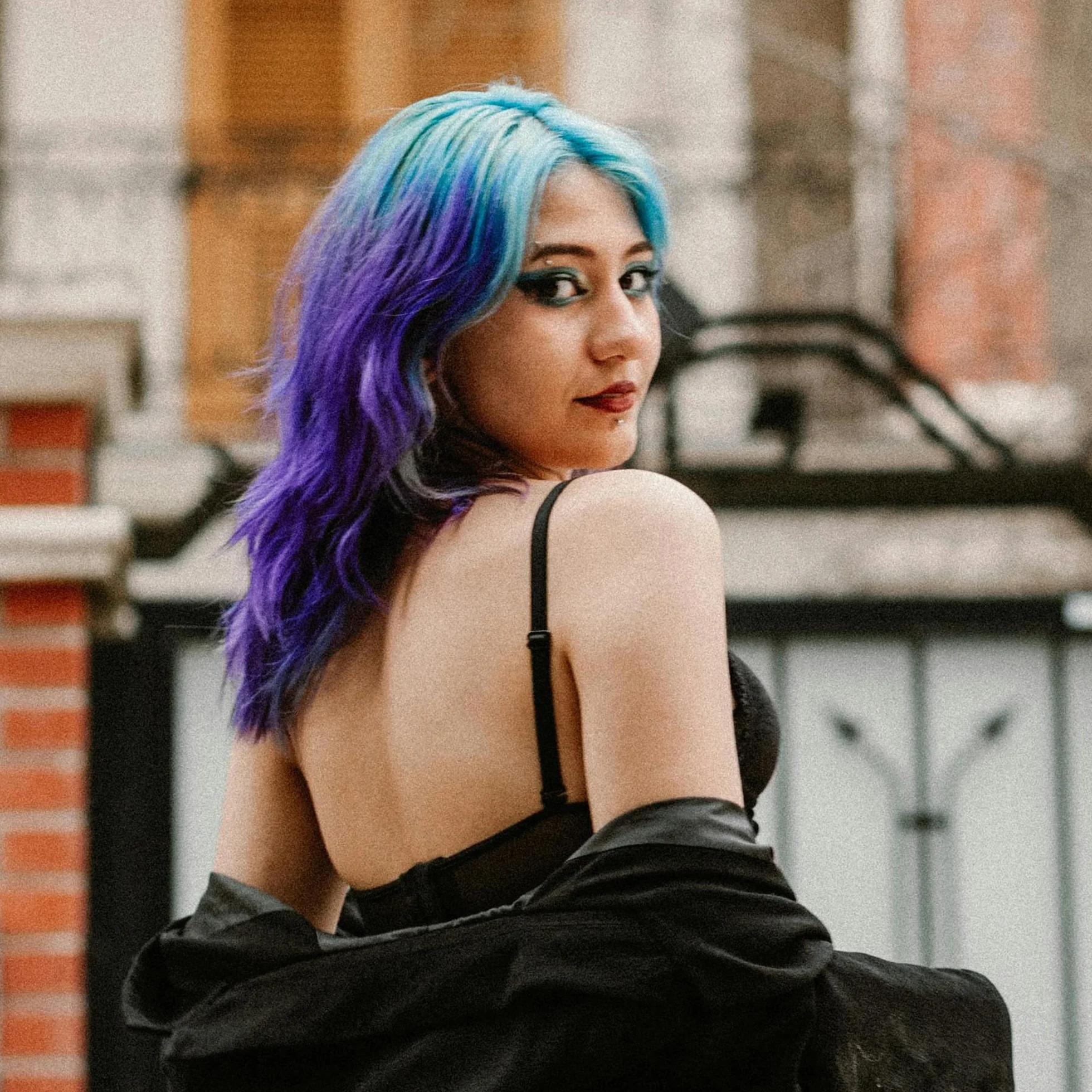 ARCTIC FOX 100% Vegan & Cruelty Free Vibrant Semi Permanent Hair Colour Dye - Purple AF 165 ml e