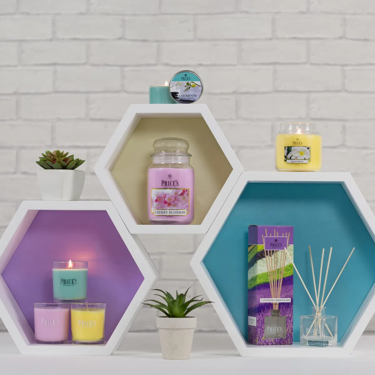 Price's Candles - Candela in Giara Grande Frangipani - Durata Fino a 150 ore di Combustione