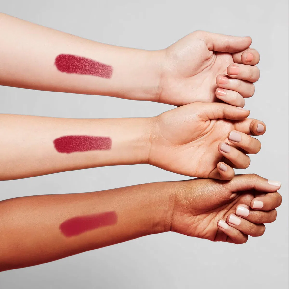SEPHORA Collezione Cream Lip Stain 01 Always Red 0,169 oz by Sephora Collection