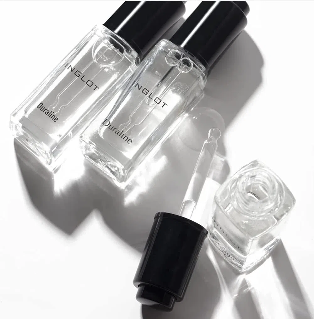 Inglot x Maura All The Drama Duraline Mixing Liquid 9ml. Trasforma i prodotti in prodotti waterproof e gli ombretti in eyeliner a lunga durata