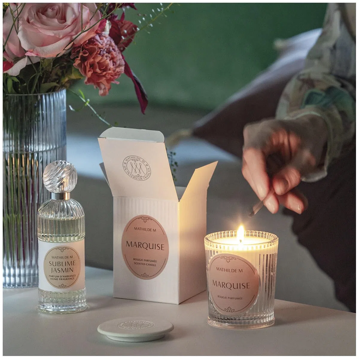 Candela profumata Les Intemporelles 145 g - Rosa Elixir