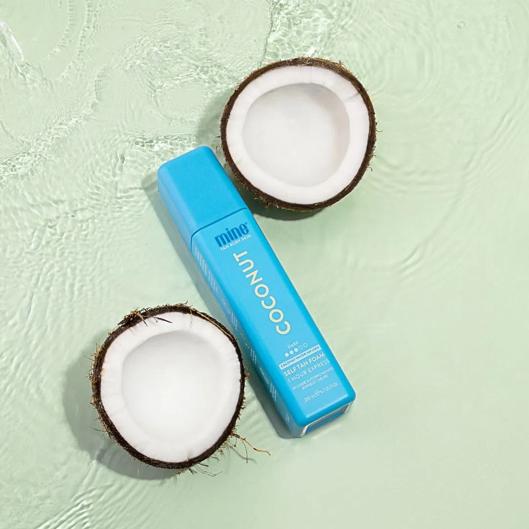 MINETAN BODY.SKIN - Schiuma autoabbronzante Minetan Coconut Tan | Collezione di trattamenti abbronzanti: finitura idratante per pelle scura