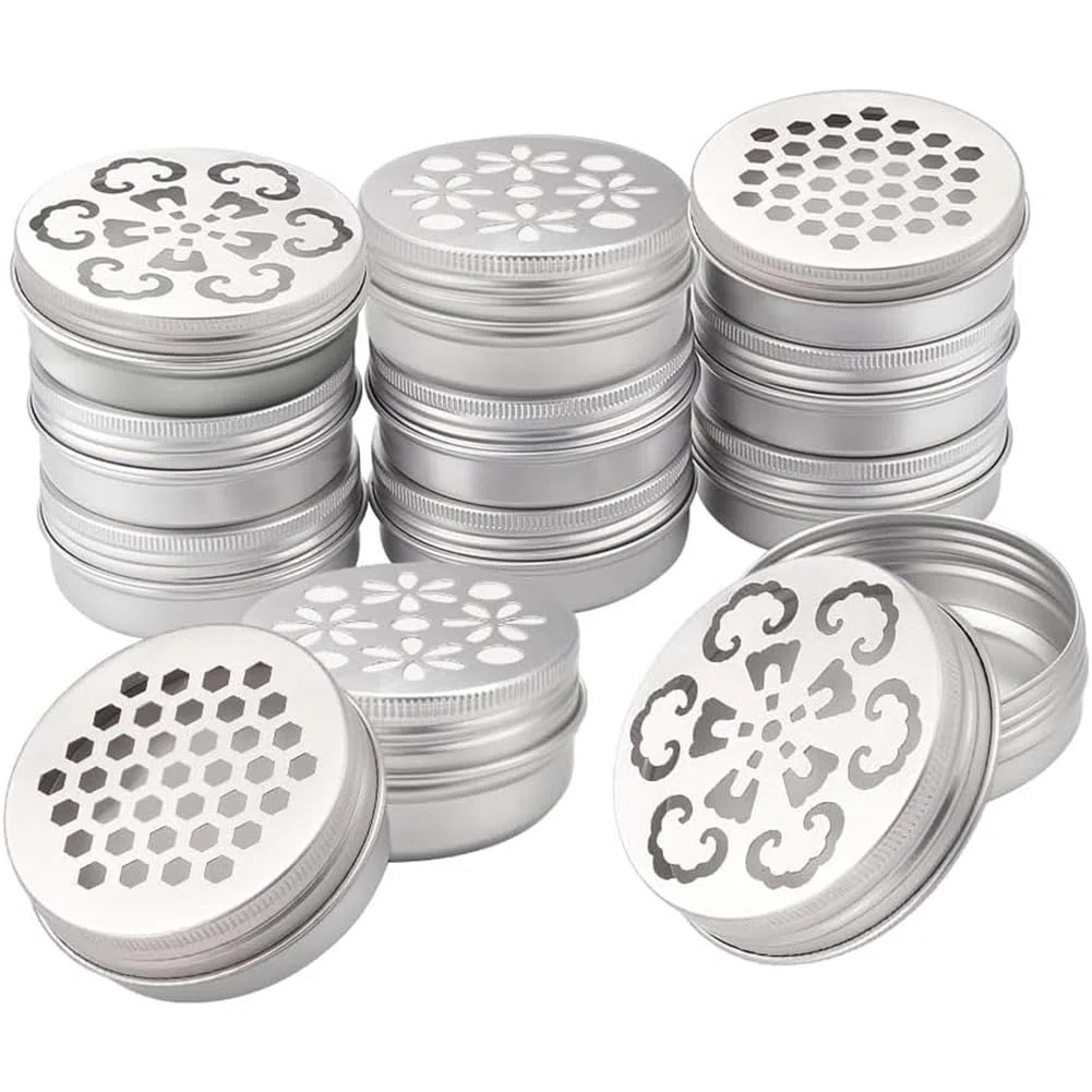 PH PandaHall 12 pz Lattine In Alluminio 3 Contenitori Rotondi In Metallo Stile Lattine Vuote con Coperchi Cavi Contenitori Ricaricabili per Aromaterapia Deodorante per Ambienti Casa Estivi 7x2.6 cm