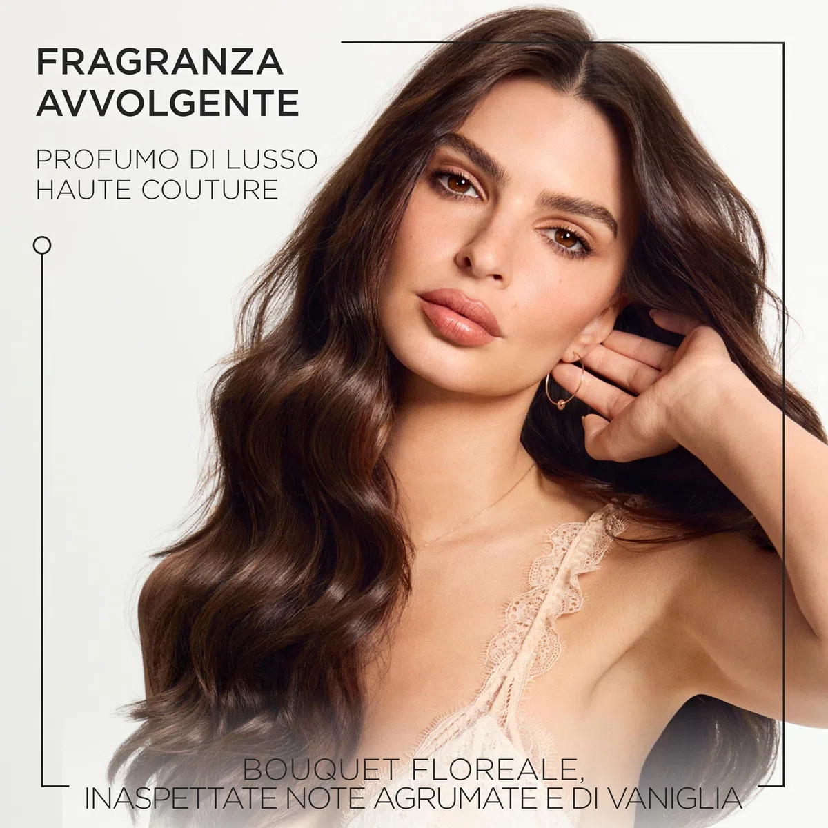 Kérastase Gloss Absolu, Shampoo per Capelli Crespi, Con Acido Glicolico, Acido Ialuronico e Olio di Rosa Canina, Bain Hydra-Glaze, 250ml