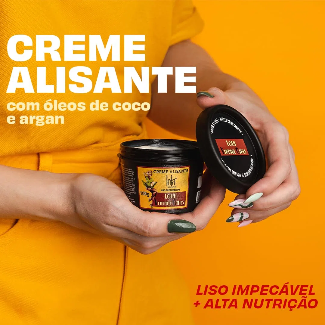 Lola Cosmetics - Crema Lisciante Capelli - Frizz Defense Complex - Effetto Ultra Liscio 6 Mesi - Anti-Crespo - Nutre e Idrata - Adatta a Tutti i Tipi di Capelli - 850 ml