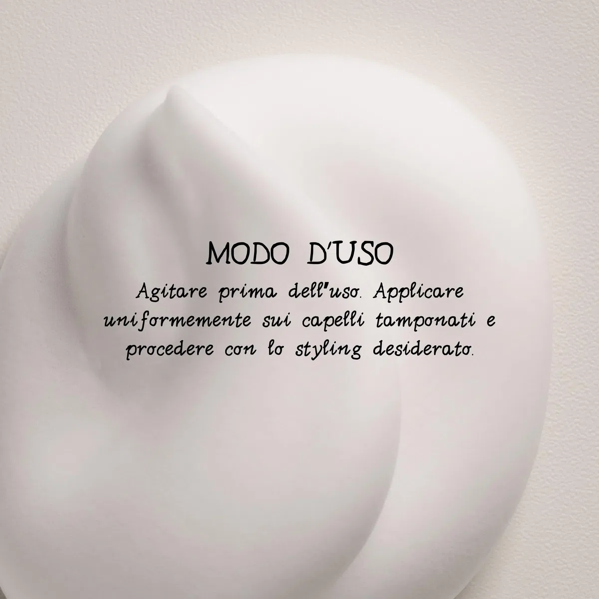 Davines MORE INSIDE Questa è una Mousse Ricci - Per ricci definiti e corposi - Schiuma a tenuta media con texture cremosa e compatta - 250 ml