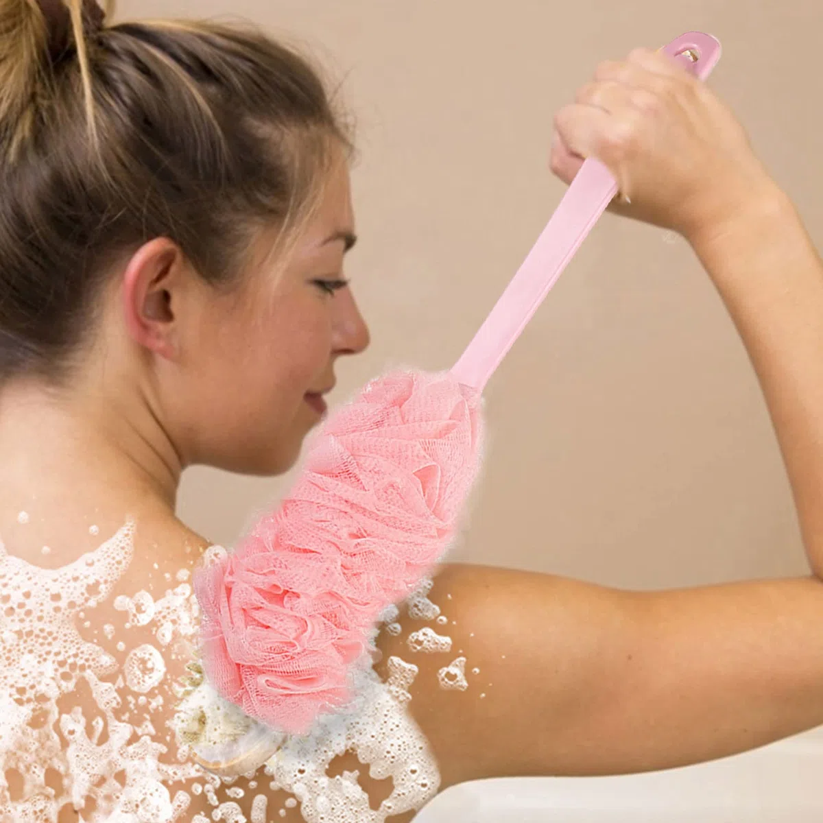 TSHAOUN 2 Pezzi Spazzola Da Doccia Bagno a Manico Lungo spugna esfoliante per il corpo per bagno e doccia con manico lungo, Mesh Bath spugna spazzola per uomini e donne